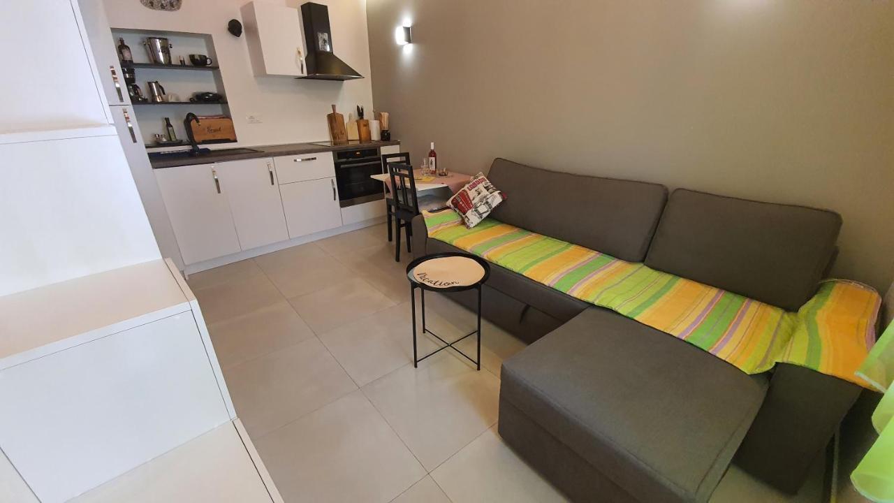Franceska Apartmani Cres Eksteriør bilde
