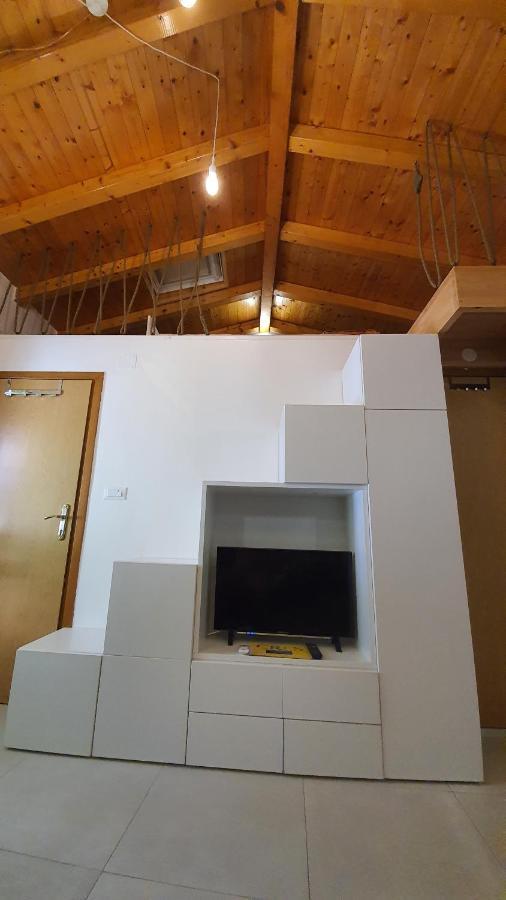Franceska Apartmani Cres Eksteriør bilde